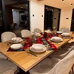 Villa Ajlin Luxury Oasis Heaven Sarajevo