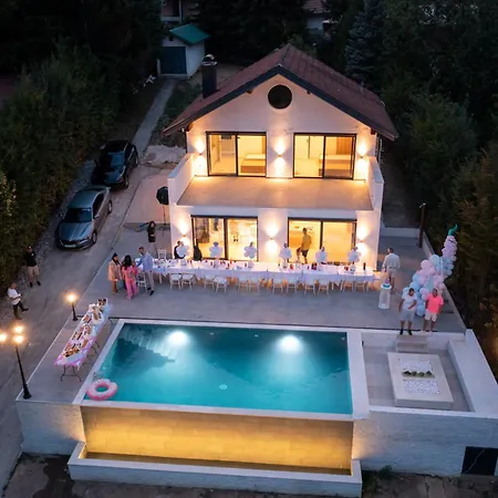 Ajlin Luxury Oasis Heaven