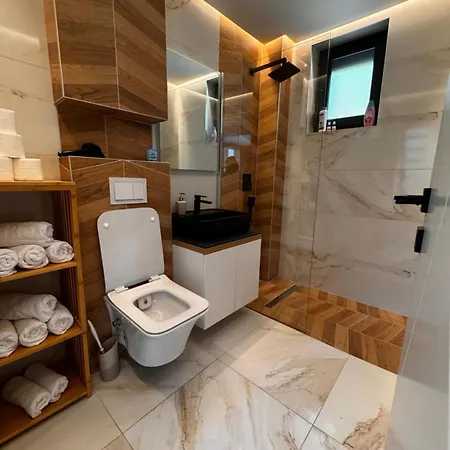 Ajlin Luxury Oasis Heaven
