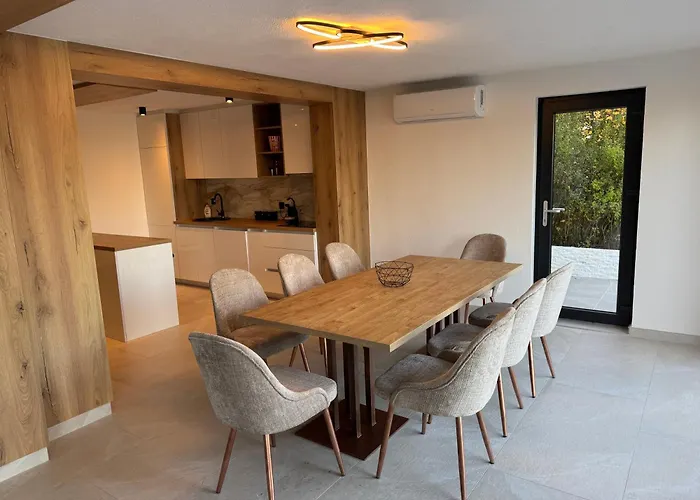 Ajlin Luxury Oasis Heaven וילה סראייבו