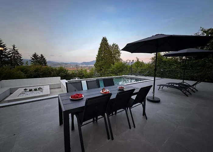 Ajlin Luxury Oasis Heaven וילה *